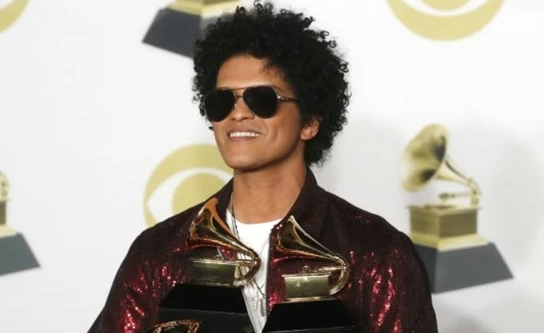 Makna Lagu Locked Out of Heaven – Bruno Mars