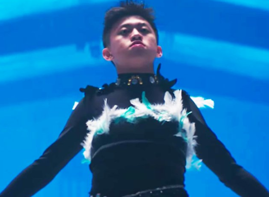 Makna Lagu Cold – Rich Brian